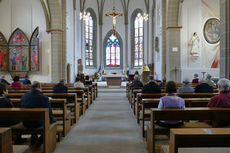 Fronleichnam in Zeiten der Corona-Pandemie (Foto: Karl-Franz Thiede)